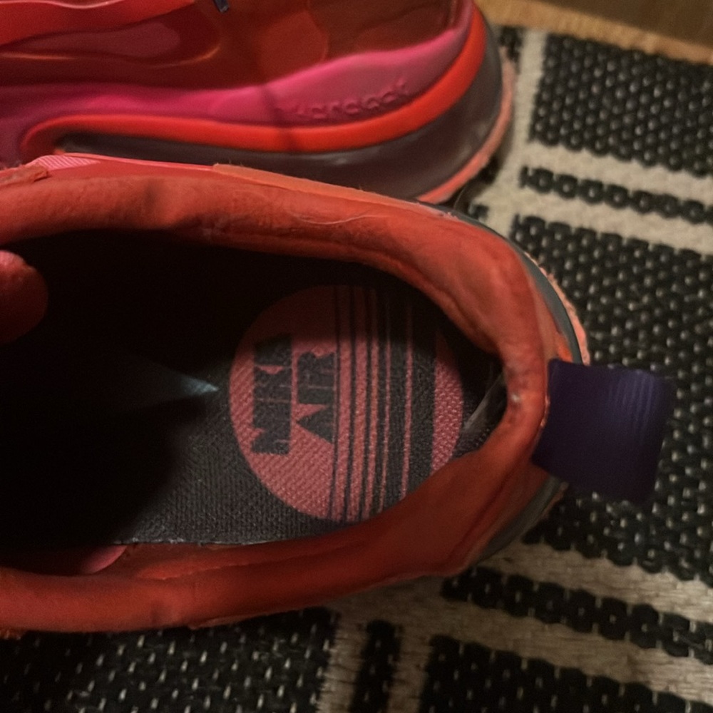 Nike Air pink red react size 10 - Picture 2 of 5